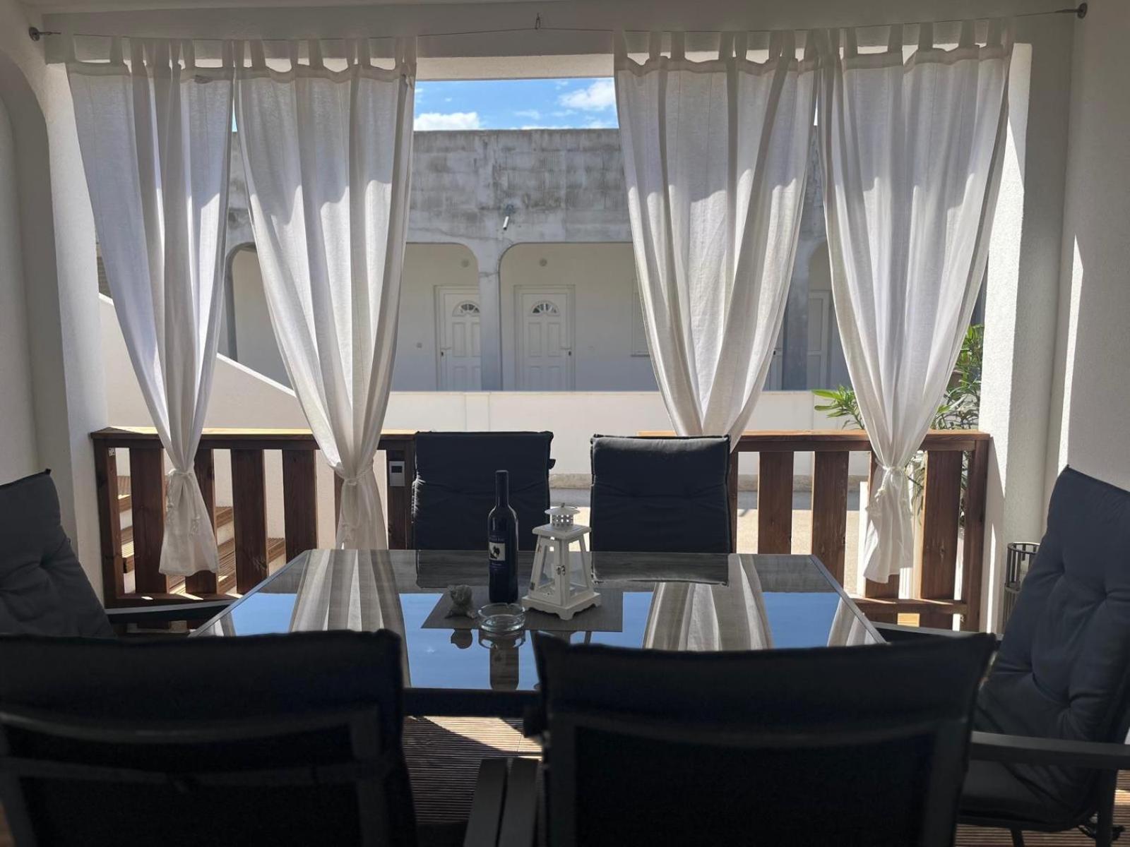 Sinisa Apartman Vir Exterior photo